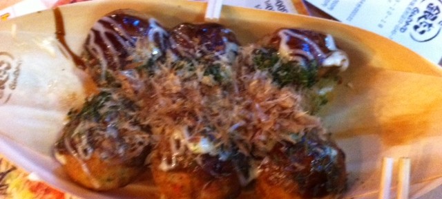 たこ焼きと立ち飲み、意外にフィットします！