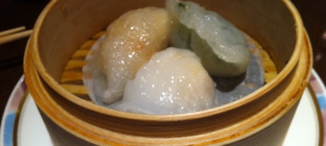 翠蘭が閉店すると知って中華が食べてくなって、何回も予約しようと試みたけど満席でした。さようなら翠蘭。