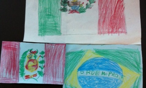 長女の中で国旗を描くのがはやっているみたいです。どこの国かわかります？