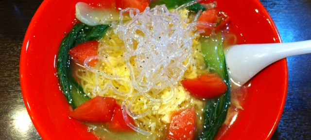 つけめん若葉、閉店するのもやむなし、という味でした。