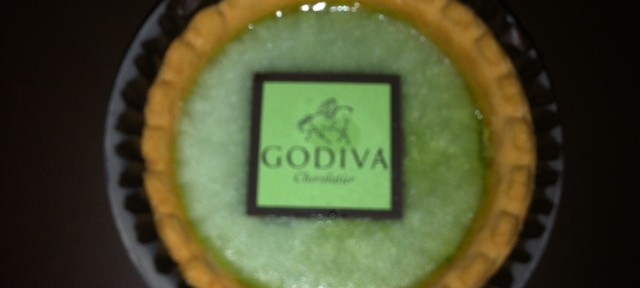 GODIVAのアイス、美味しかったけど、自分で買うかどうかは値段次第ですね。