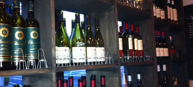 ゴブラン、いい。駅から遠いけど、リーズナブルにワインを飲みたければ、超おすすめ。