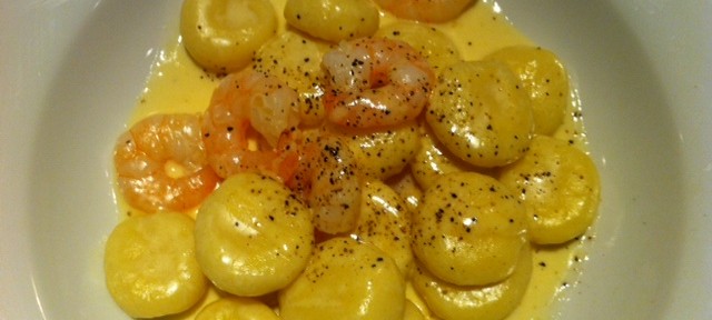 エディブルのニョッキが超おいしい。味、コストパフォーマンスともに文句ないけど、料理が出てくるのが遅いのが難点かな。