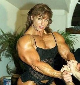 キター、筋肉痛。やっぱりレッグプレスじゃダメなのかもしれません。