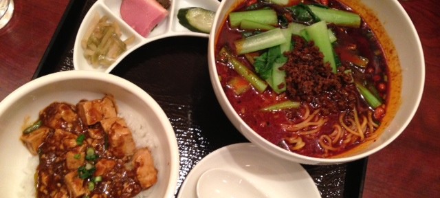 過門香のランチ、味は良かったけど、量が少なすぎて欲求不満。