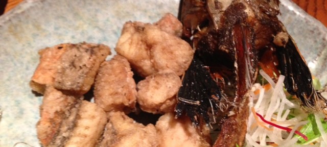 鮮魚屋、いつ来てもいい。刺身もいいけど、魚の唐揚が特におすすめ。