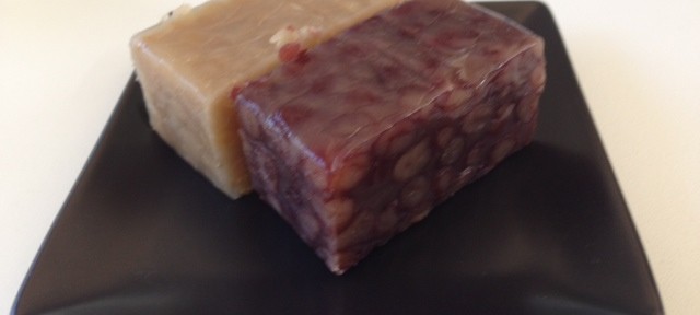 松川の蒸しきんつば、甘すぎず、小豆の味がしっかりしていて超おすすめ。