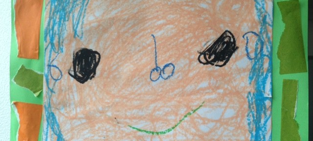 長男が母の日のプレゼントとして、幼稚園で絵を描いてきました。