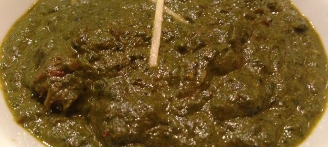 SITALのカレーはやはりコストパフォーマンス最高。ほうれん草とマトンのカレーも美味しい。