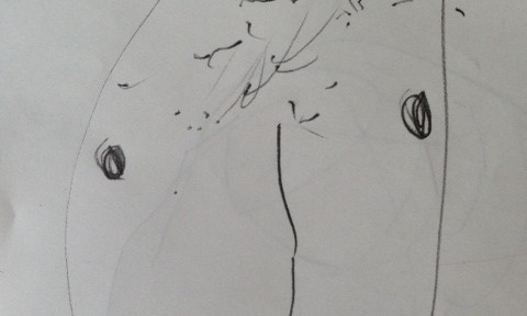 長男が描いてくれた私の顔。なんか変。