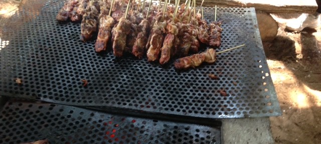 軍鶏を食べに茨城まで。むちゃくちゃ暑くて、大変。美味しかったけど、途中からはプチ熱中症。