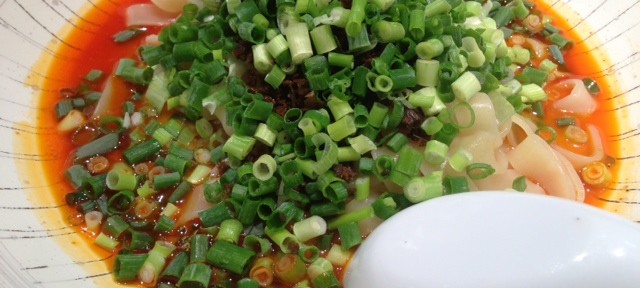 想吃担担面、昔食べたときに比べて、「麻」の刺激が減った気がして残念。