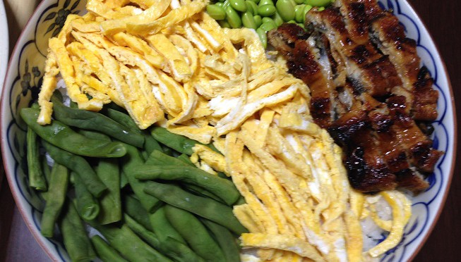 お盆だからというわけではないですが、実家に帰りました。もう、昔のようには食べられません。