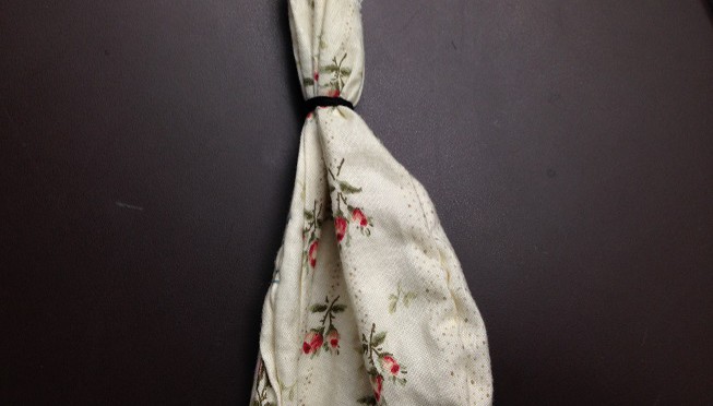 スペインとフランスに出張する際に長女が作ってくれたお守り。旅行後にも大切に使っています。