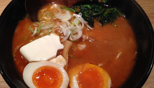 黒琥のラーメン、私は好きなんですけど、なんか客足が遠のきつつあるような気がします。