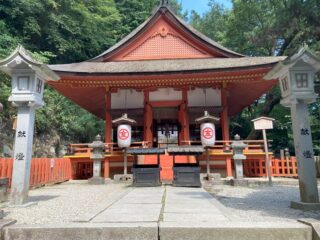 法事も兼ねての四国旅行。結局、香川はうどんなんですが、高知のカツオと、徳島でのラフティングも良かったです。