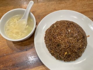 蒼龍唐玉堂、青山椒の担々麺と炒飯、どちらもイマイチでした。炒飯はもっと美味しいと思っていたんですけど、味が変わったのかなぁ。