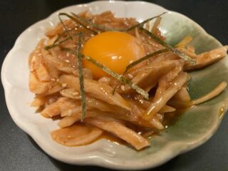 鳥部位屋、店の外に焼鳥の看板を出しておいて、焼鳥はできませんって、どういうこと？