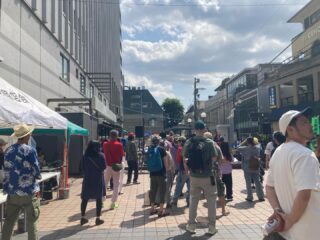東急の敷地内で、吉祥寺音楽祭的なものが開催されてました。陽射しにやられちゃいましたよ。