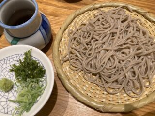 野歩、ヨドバシ裏にはあまり行かないので気づかなかったですが、女子会とかに良さげな店ですね。