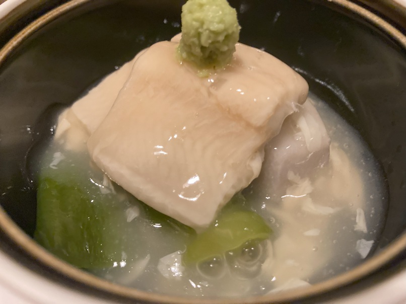 板前心 菊うら、雰囲気も高級感があっていいですし、料理のクオリティも高いので接待用ですね。